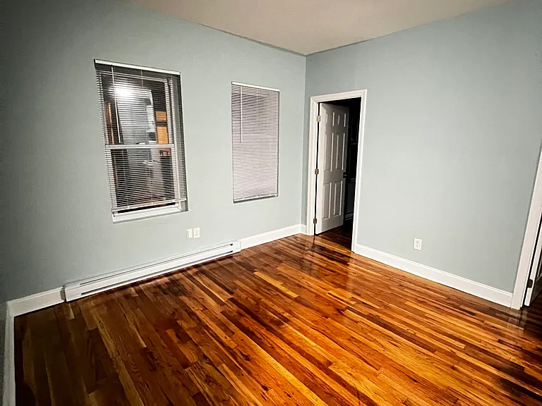 886 Huntington Ave. — Photo 76