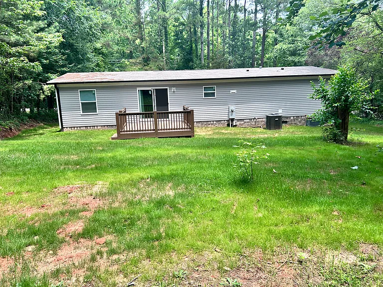 2642 Forbes Rd — Photo 6