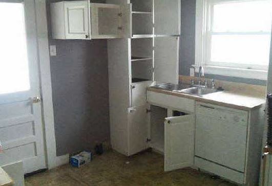 3rd image of 327 W South St