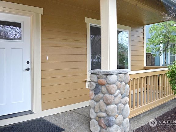 2nd image of 4301 Maricite Street SE