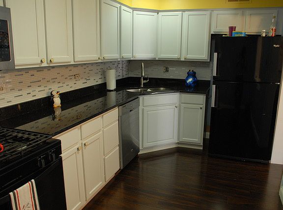 5th image of 140 W Wood St Unit 122