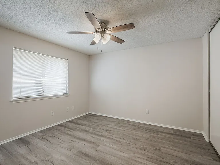 629 Fern Meadow Dr — Photo 19