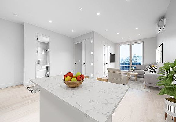 3rd image of 263 McGuinness Blvd #5B