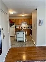 2 bed, 1.0 bath, 850 sqft, $2,100 — Photo 3