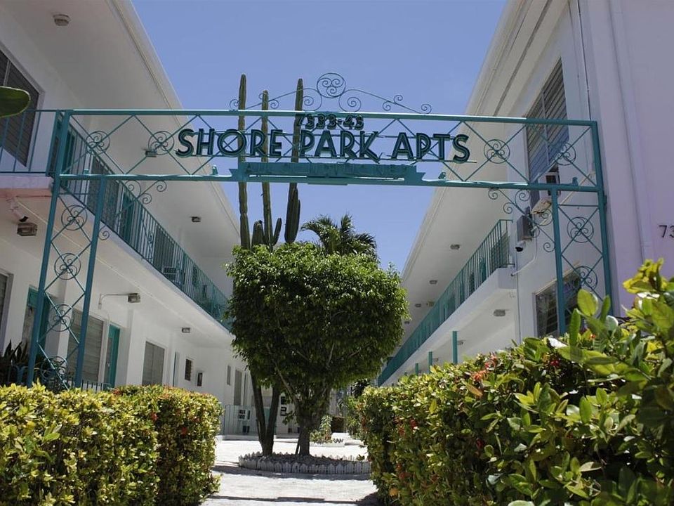 2-Story well constructed and well maintained building -