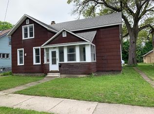 1513 6th St, Muskegon, MI 49441