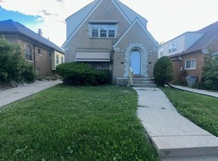 3013 N 60th St #1, Milwaukee, WI 53210