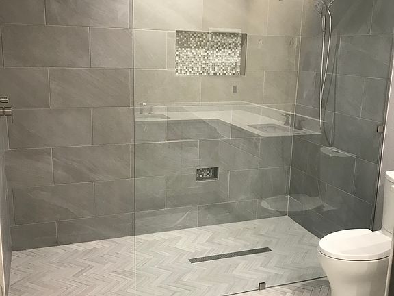 2nd image of 7720 15th Ln