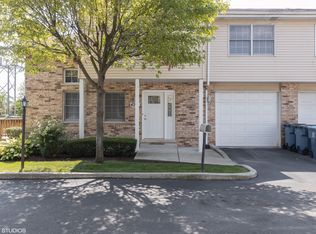 4307 W Emerald Way St, Alsip, IL 60803