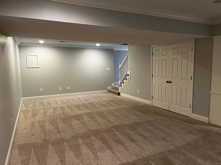 1100 Stowbridge Ln — Photo 38