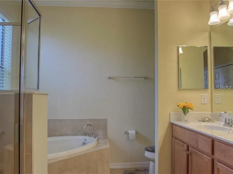 6627 Candlestick Dr — Photo 16