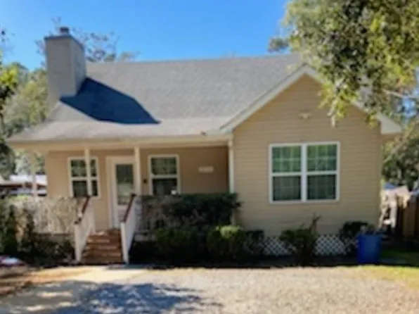 521 Edgewood Dr, Slidell, LA 70460
