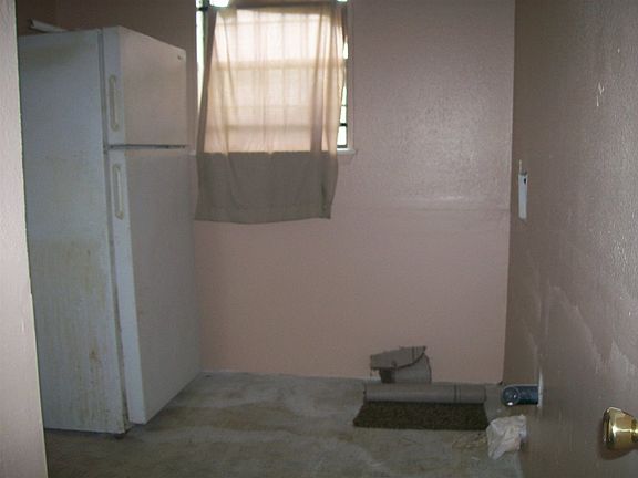 4th image of 1199 County Road 408