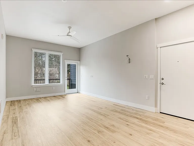 Brookside Apartments — Photo 22