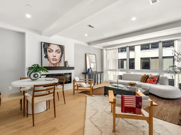 230 Friend St #7, Boston, MA 02114
