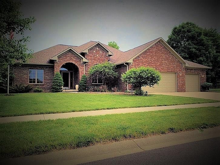 1st image of 4730 Devonshire Dr