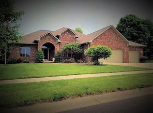 4730 Devonshire Dr, Pittsboro, IN 46167