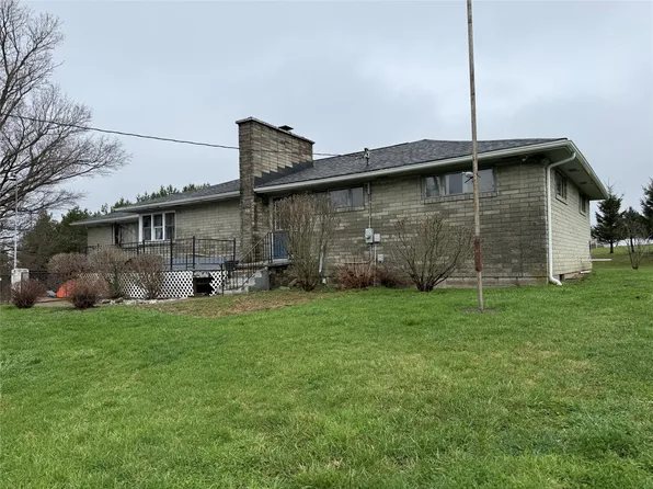 10711 Lake Pleasant Rd, Waterford, PA 16441