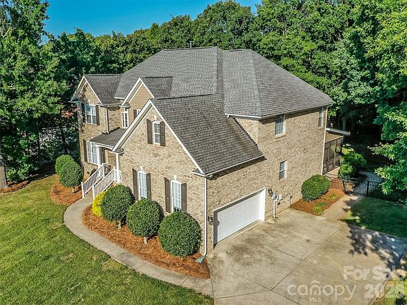 2nd image of 6167 Four Wood Dr