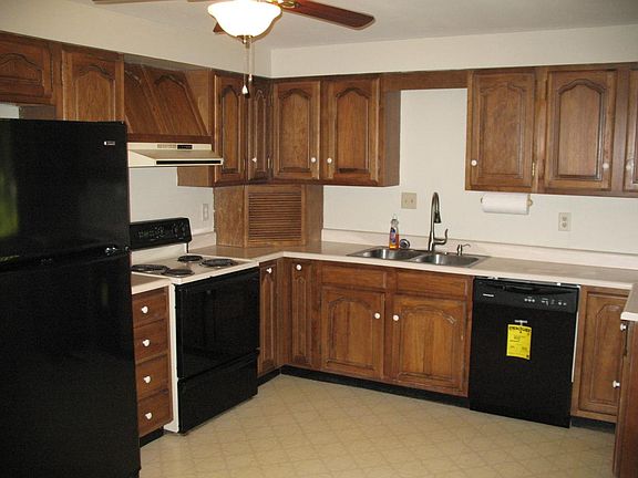 4th image of 6419 Doris Dr