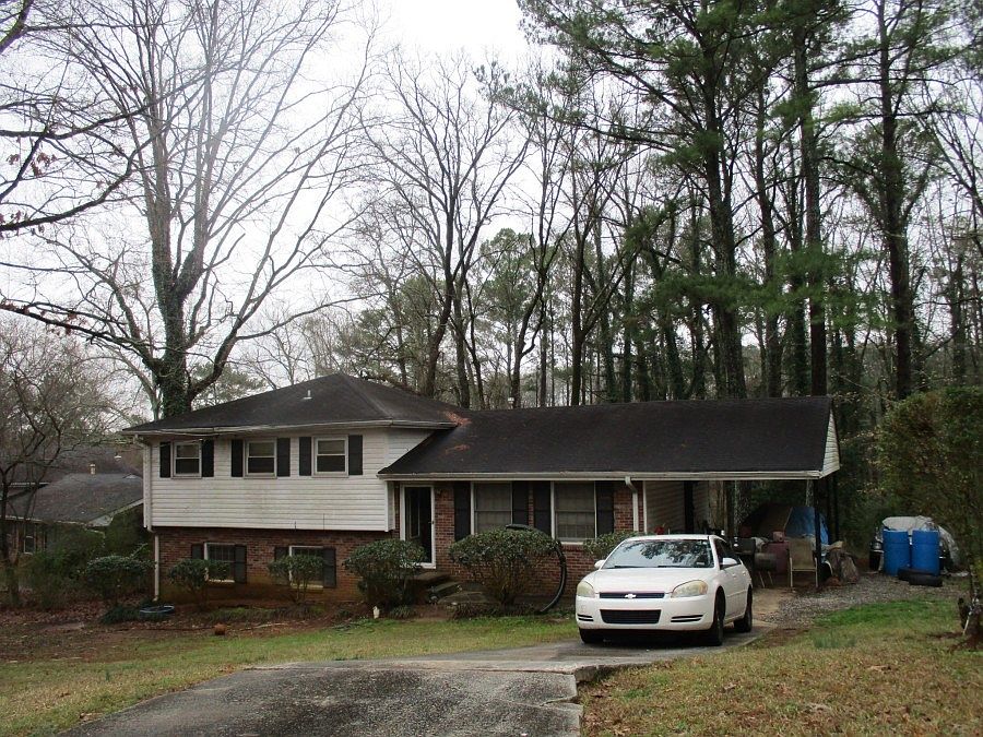 1st image of 2379 Rockknoll Dr