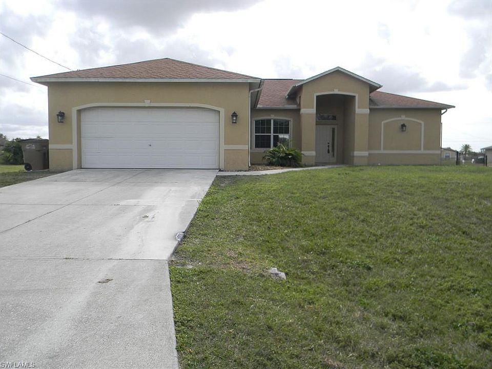 1st image of 126 NW 10th St