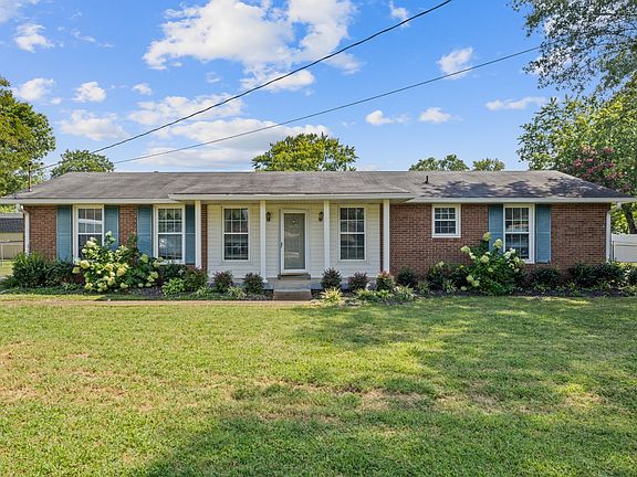 2nd image of 105 La Greta Dr