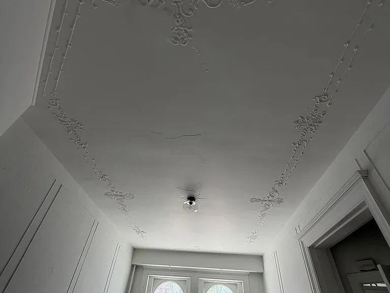 110 S Beaver St — Photo 34