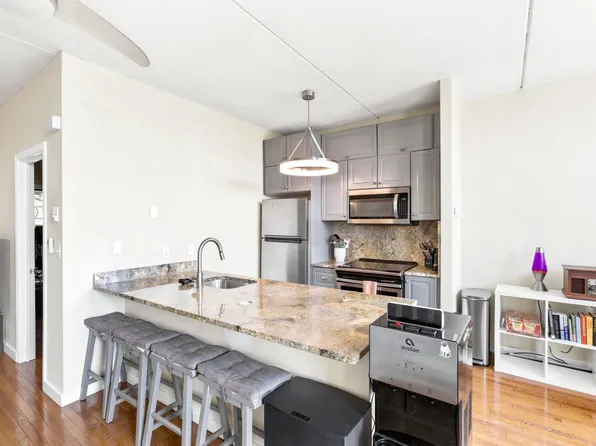 (undisclosed Address), Roxbury Crossing, MA 02120