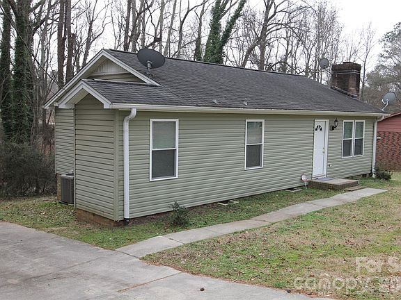 3rd image of 48 Piper Rd