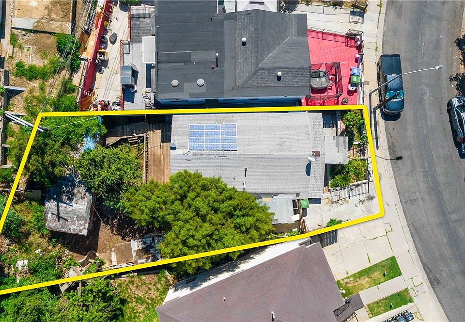 1st image of 1126 N Stone St