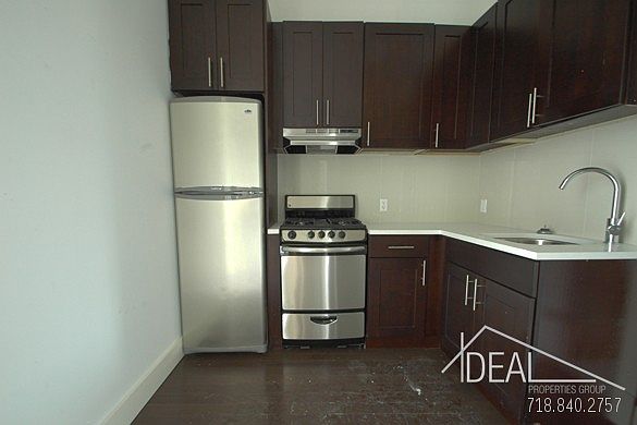 2nd image of 328 Tompkins Ave #0A