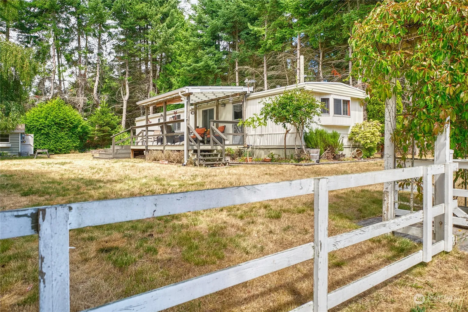 2228 Williams Road photo 1