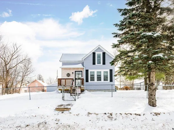 622 E 10th St, Duluth, MN 55805