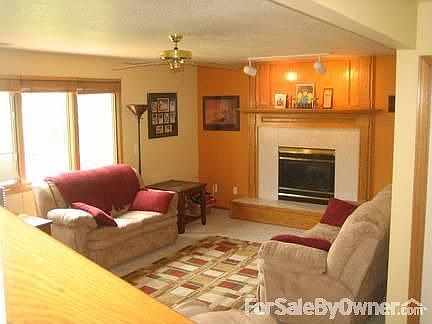 2nd image of 3460 Glenwood Dr