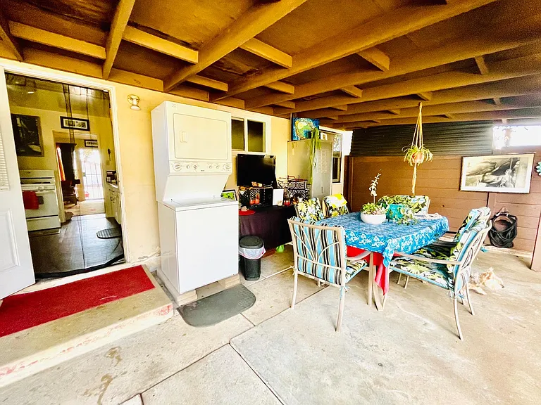 What the back patio looked like with furniture. (furniture not included)
