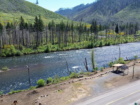 3rd image of 50660 McKenzie Hwy