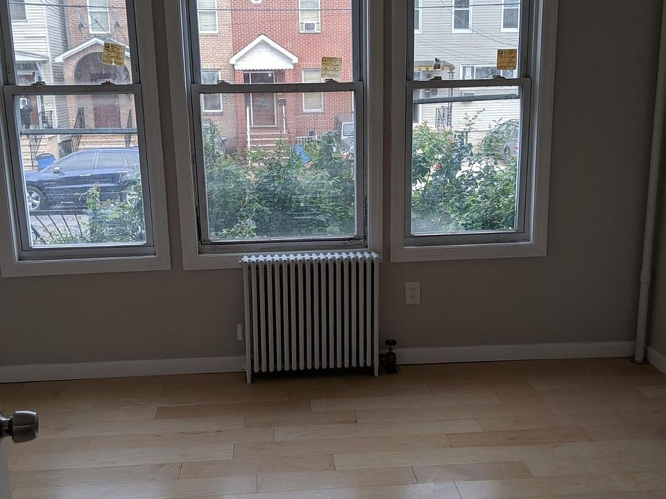 2nd image of 201 Olean Ave #22Y