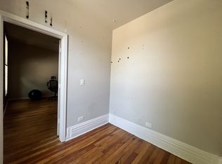 858 N. Wood St./1811 W. Iowa St., Chicago, IL 60622