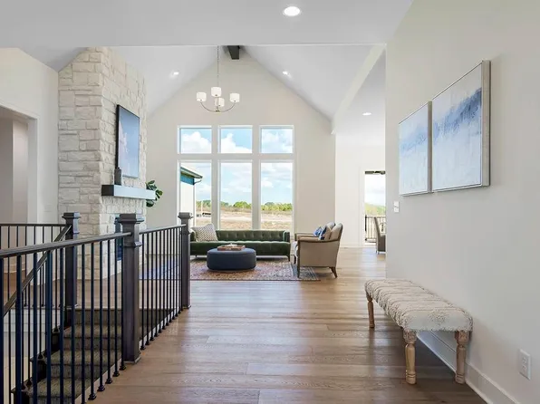 25374 W 91st Ter, Lenexa, KS 66227