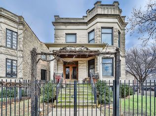 3901 N Hamilton Ave #1, Chicago, IL 60618
