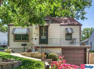 5211 S 83rd St, Ralston, NE 68127