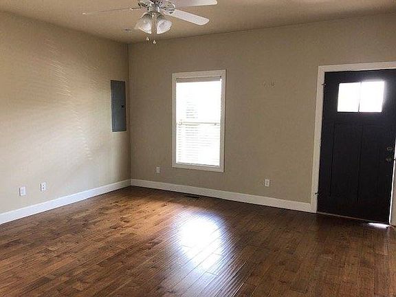 4th image of 638 Cooper Sq