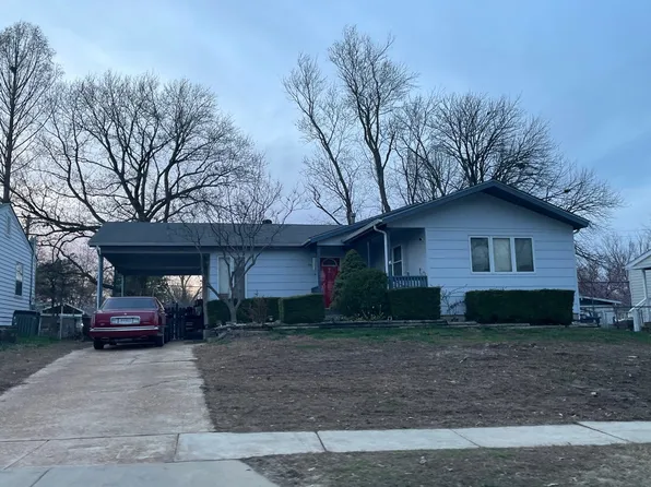 45 Mercury Dr, Florissant, MO 63031