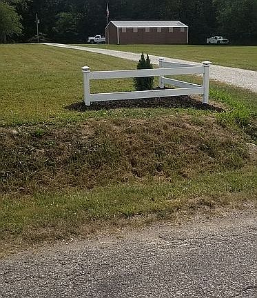 Long driveway to house