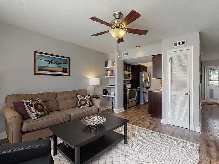 5715 Brentwood Meadows Cir — Photo 3