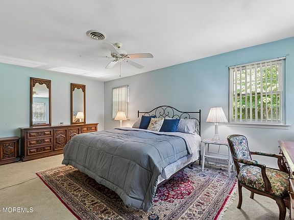 3rd image of 15 Amherst Road #64