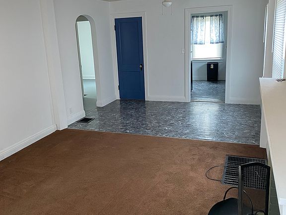 2nd image of 627 Maylawn Ave