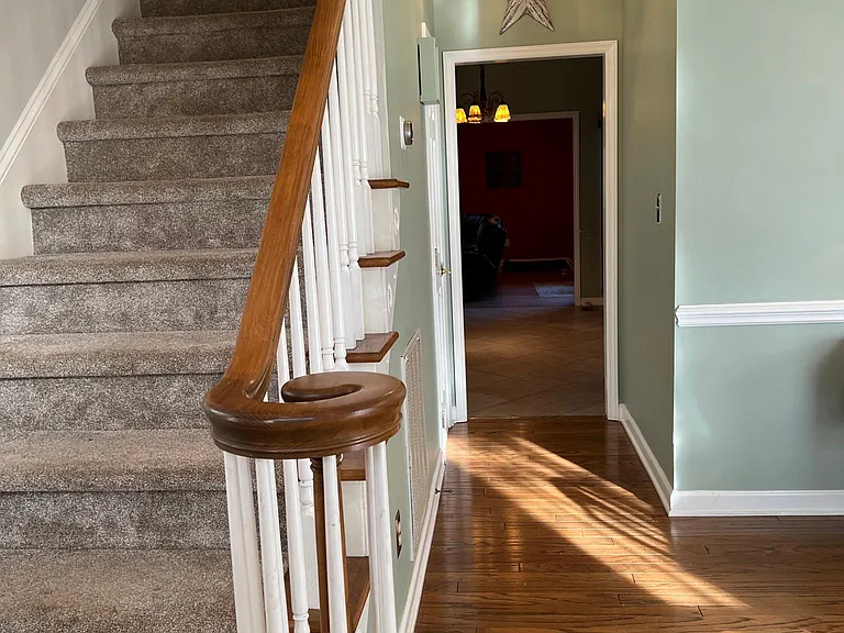 1444 Freedom Ct — Photo 27
