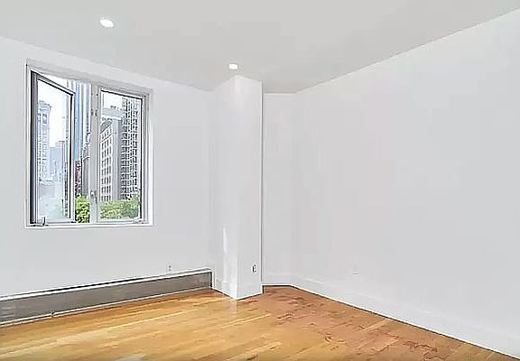 5th image of 157 Lexington Ave #5R